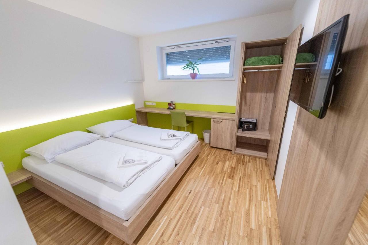 Hotel Restaurant Meyer Kalsdorf bei Graz Εξωτερικό φωτογραφία