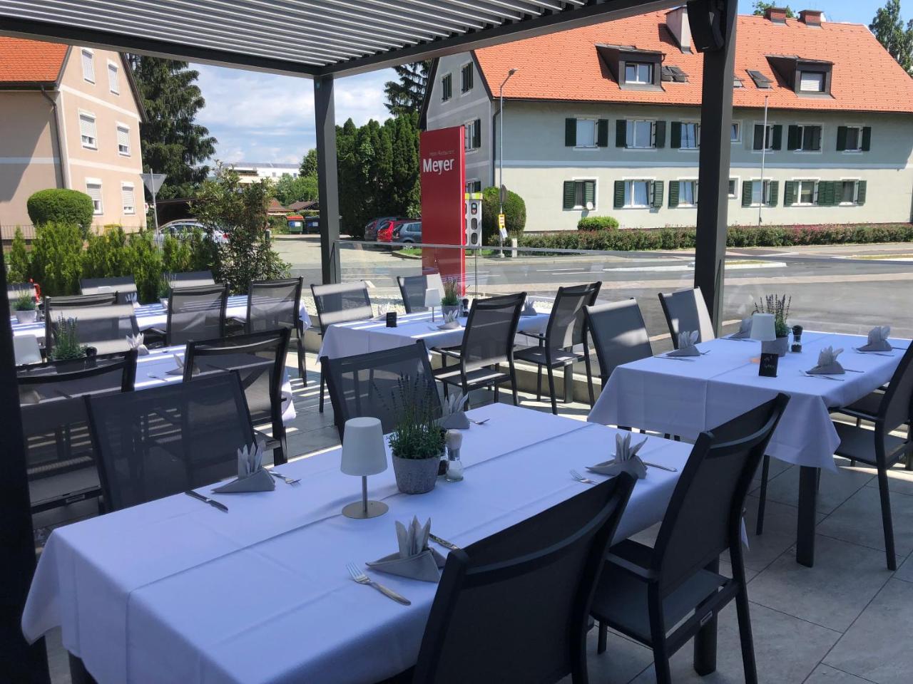 Hotel Restaurant Meyer Kalsdorf bei Graz Εξωτερικό φωτογραφία